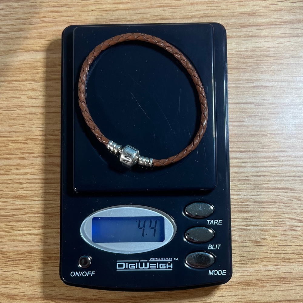 Pandora Leather Bracelet with Silver Clasp - Picture 7 of 7